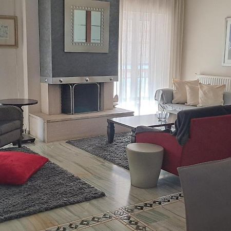 Elegante Apartamento Centrale 特里卡拉 外观 照片