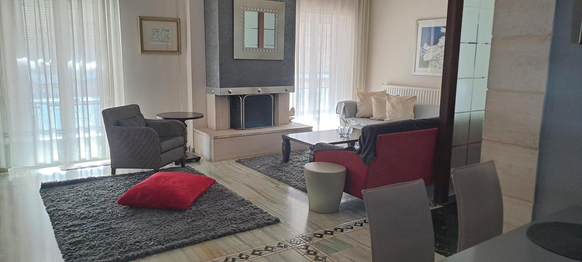 Elegante Apartamento Centrale 特里卡拉 外观 照片