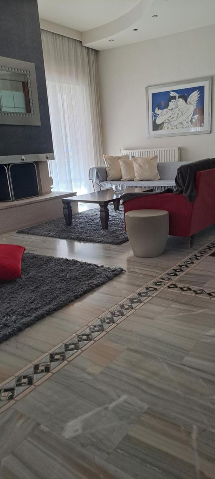 Elegante Apartamento Centrale 特里卡拉 外观 照片